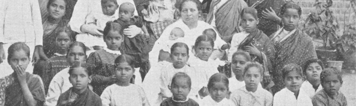 Pandita Ramabai with Early Residents